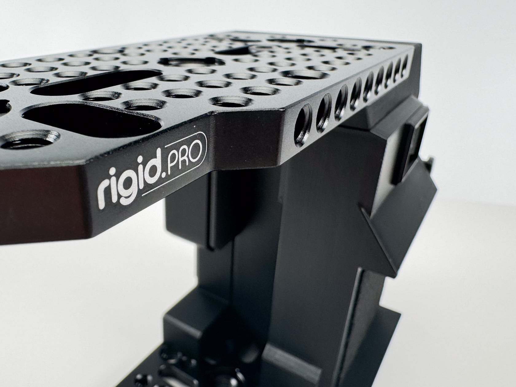 RIGID.PRO Cinema Camera Rigs – RIGid Pro Camera Accessories